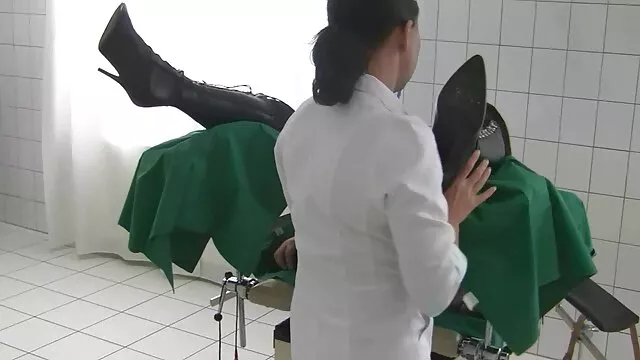 Japonés babe juguetes maduras casadas calientes COÑO