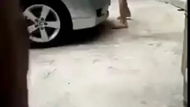 Mi gran tamaño de 11 pies necesita mimos constantes videos de maduras calientes